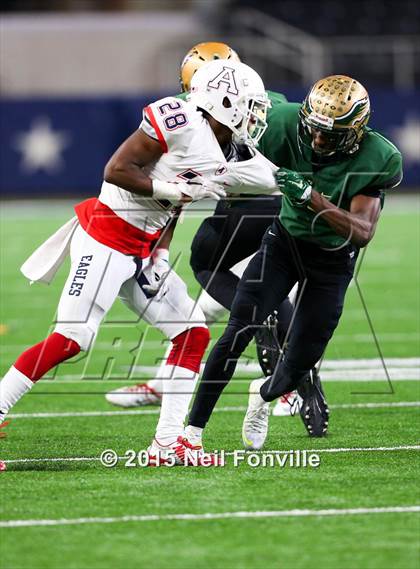 Thumbnail 2 in Allen vs. DeSoto (UIL 6A D1 Area Playoff) photogallery.