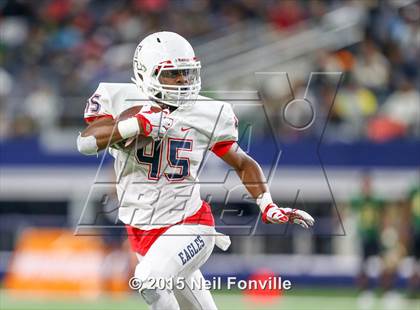 Thumbnail 1 in Allen vs. DeSoto (UIL 6A D1 Area Playoff) photogallery.