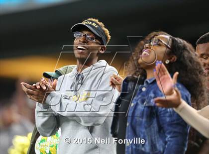 Thumbnail 2 in Allen vs. DeSoto (UIL 6A D1 Area Playoff) photogallery.