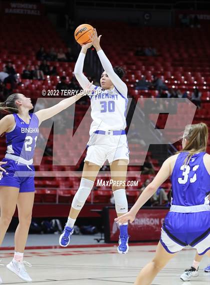 Thumbnail 3 in Bingham vs. Fremont (UHSAA 6A Quarterfinal) photogallery.