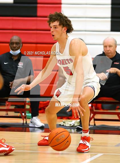 Thumbnail 2 in Westchester vs. Birmingham (CIF LAC Open Finals) photogallery.