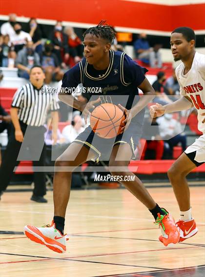 Thumbnail 1 in Westchester vs. Birmingham (CIF LAC Open Finals) photogallery.