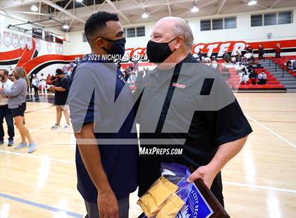 Thumbnail 2 in Westchester vs. Birmingham (CIF LAC Open Finals) photogallery.