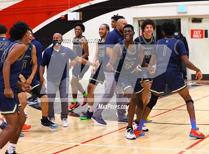 Thumbnail 2 in Westchester vs. Birmingham (CIF LAC Open Finals) photogallery.