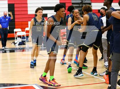 Thumbnail 2 in Westchester vs. Birmingham (CIF LAC Open Finals) photogallery.