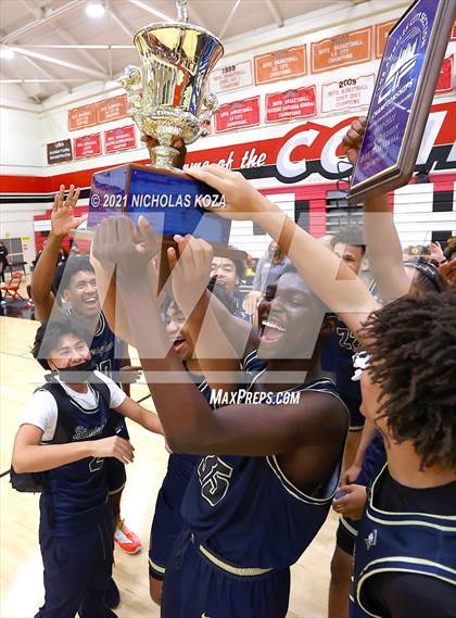 Thumbnail 2 in Westchester vs. Birmingham (CIF LAC Open Finals) photogallery.