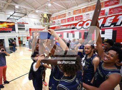 Thumbnail 3 in Westchester vs. Birmingham (CIF LAC Open Finals) photogallery.