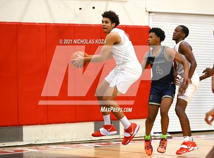 Thumbnail 2 in Westchester vs. Birmingham (CIF LAC Open Finals) photogallery.