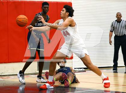 Thumbnail 2 in Westchester vs. Birmingham (CIF LAC Open Finals) photogallery.