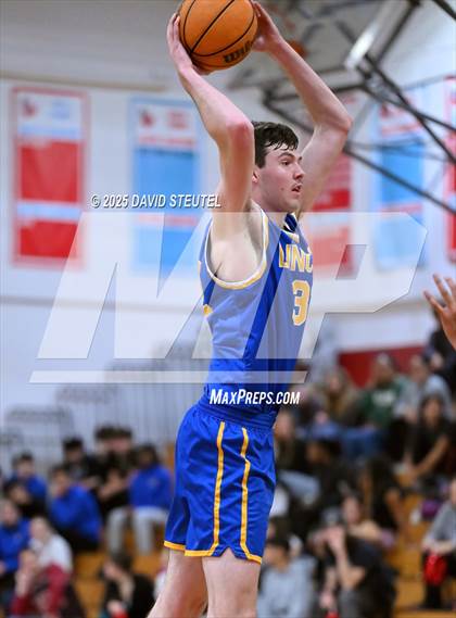 Thumbnail 2 in Lincoln @ Mira Loma photogallery.
