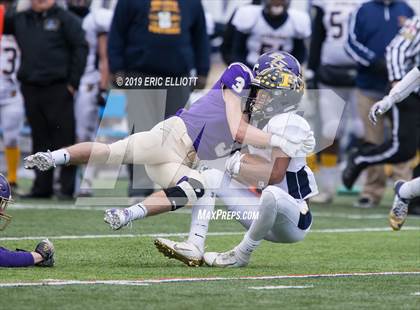 Thumbnail 2 in Farrell vs Bishop Guilfoyle  (PIAA 1A Championship) photogallery.