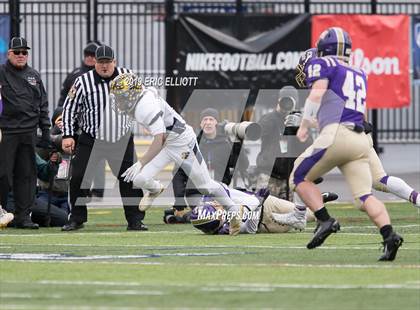 Thumbnail 2 in Farrell vs Bishop Guilfoyle  (PIAA 1A Championship) photogallery.