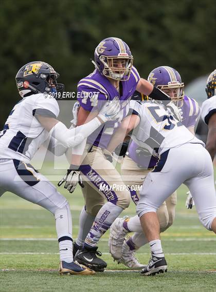 Thumbnail 1 in Farrell vs Bishop Guilfoyle  (PIAA 1A Championship) photogallery.