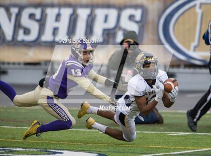 Thumbnail 1 in Farrell vs Bishop Guilfoyle  (PIAA 1A Championship) photogallery.