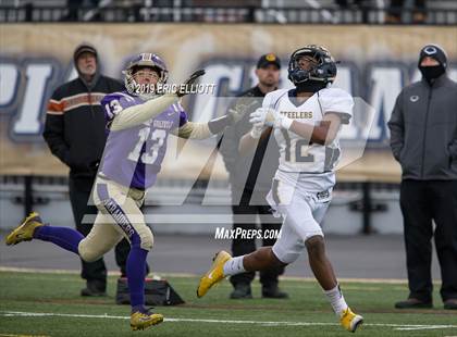 Thumbnail 1 in Farrell vs Bishop Guilfoyle  (PIAA 1A Championship) photogallery.