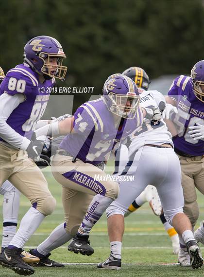 Thumbnail 2 in Farrell vs Bishop Guilfoyle  (PIAA 1A Championship) photogallery.