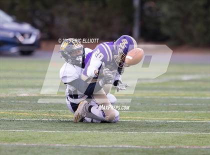 Thumbnail 1 in Farrell vs Bishop Guilfoyle  (PIAA 1A Championship) photogallery.