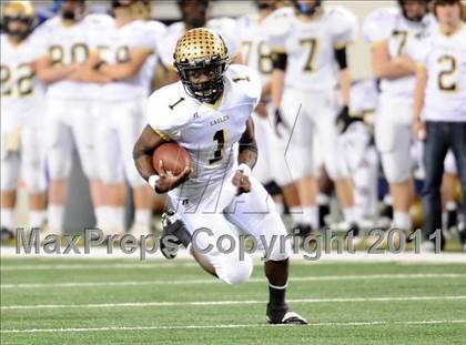 Thumbnail 1 in Abilene vs. Carroll (5A Division 2 Regional Playoff) photogallery.