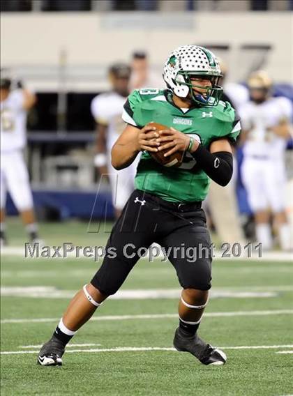 Thumbnail 3 in Abilene vs. Carroll (5A Division 2 Regional Playoff) photogallery.