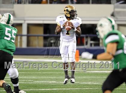 Thumbnail 2 in Abilene vs. Carroll (5A Division 2 Regional Playoff) photogallery.