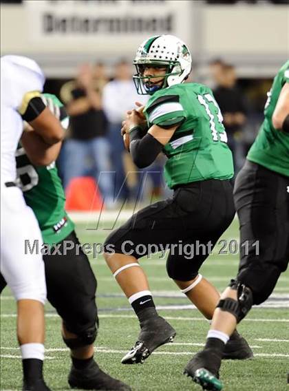 Thumbnail 2 in Abilene vs. Carroll (5A Division 2 Regional Playoff) photogallery.