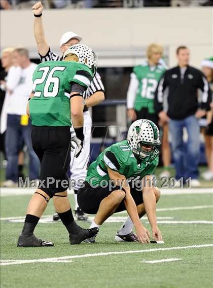 Thumbnail 2 in Abilene vs. Carroll (5A Division 2 Regional Playoff) photogallery.
