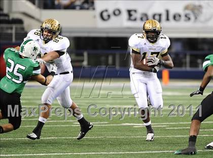 Thumbnail 1 in Abilene vs. Carroll (5A Division 2 Regional Playoff) photogallery.
