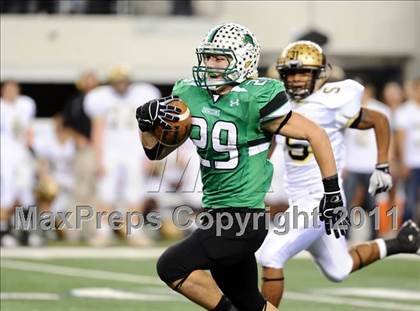 Thumbnail 3 in Abilene vs. Carroll (5A Division 2 Regional Playoff) photogallery.