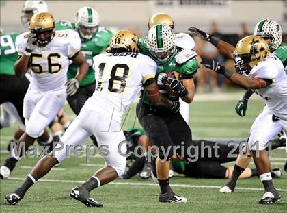 Thumbnail 2 in Abilene vs. Carroll (5A Division 2 Regional Playoff) photogallery.