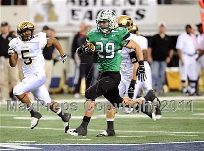 Thumbnail 2 in Abilene vs. Carroll (5A Division 2 Regional Playoff) photogallery.