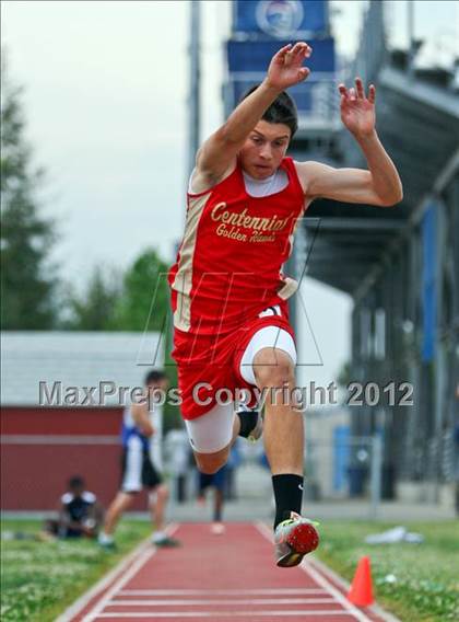 Thumbnail 2 in SWYL JV Finals (Field Events) photogallery.
