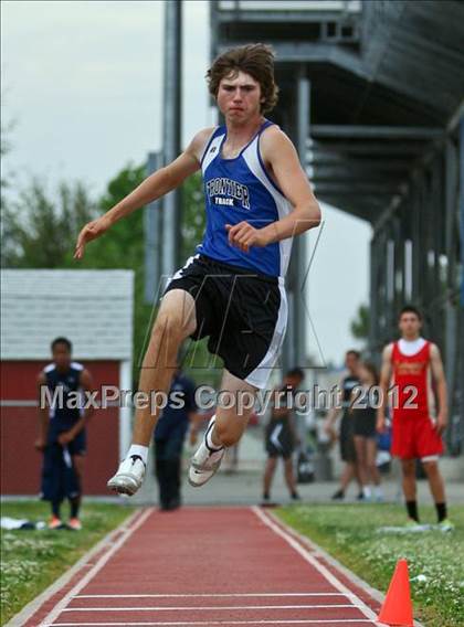 Thumbnail 3 in SWYL JV Finals (Field Events) photogallery.