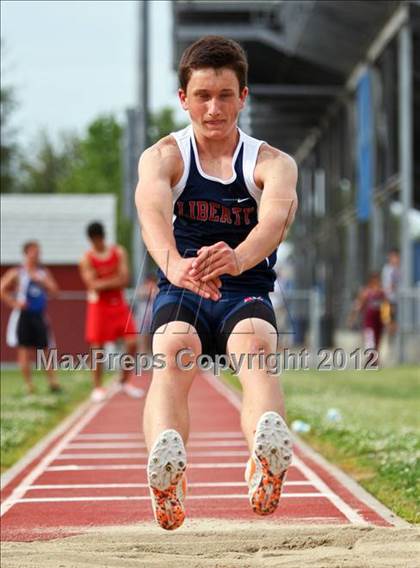 Thumbnail 3 in SWYL JV Finals (Field Events) photogallery.