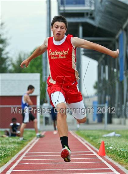 Thumbnail 3 in SWYL JV Finals (Field Events) photogallery.