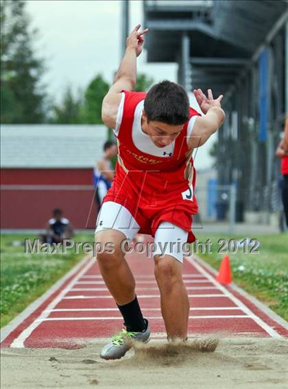 Thumbnail 1 in SWYL JV Finals (Field Events) photogallery.