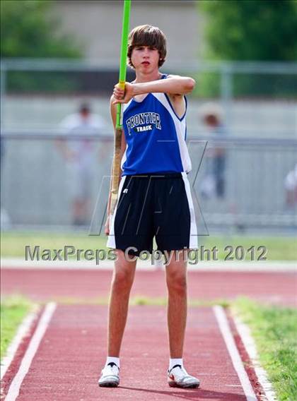 Thumbnail 1 in SWYL JV Finals (Field Events) photogallery.