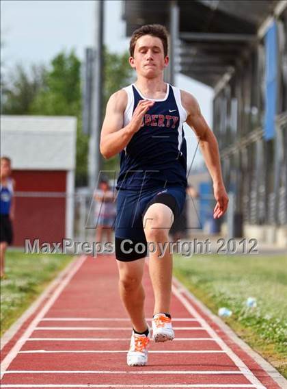 Thumbnail 1 in SWYL JV Finals (Field Events) photogallery.