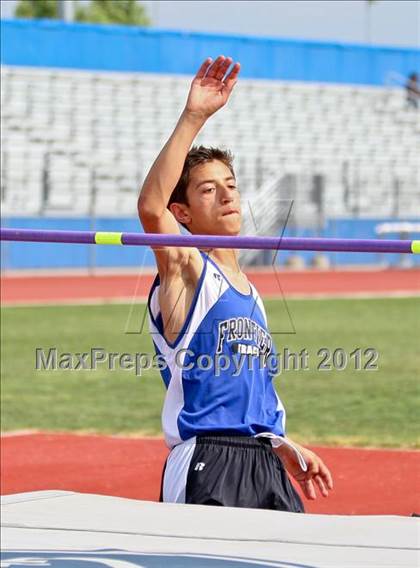 Thumbnail 1 in SWYL JV Finals (Field Events) photogallery.