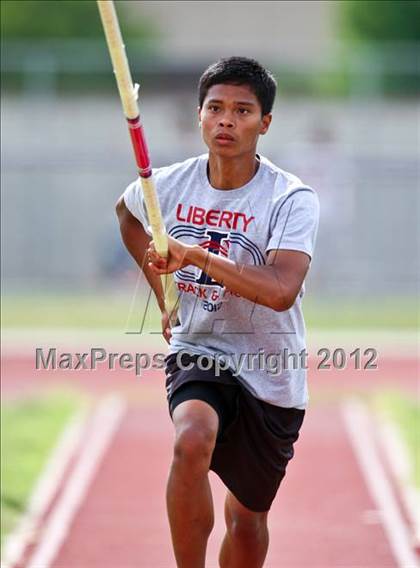Thumbnail 2 in SWYL JV Finals (Field Events) photogallery.