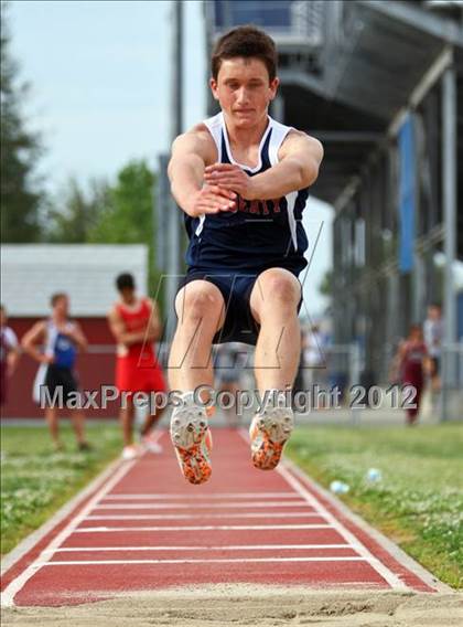 Thumbnail 2 in SWYL JV Finals (Field Events) photogallery.