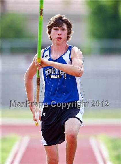 Thumbnail 1 in SWYL JV Finals (Field Events) photogallery.