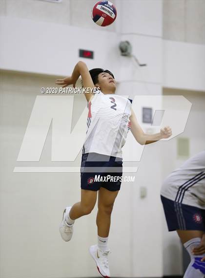 Thumbnail 3 in  Esperanza @ Beckman  photogallery.