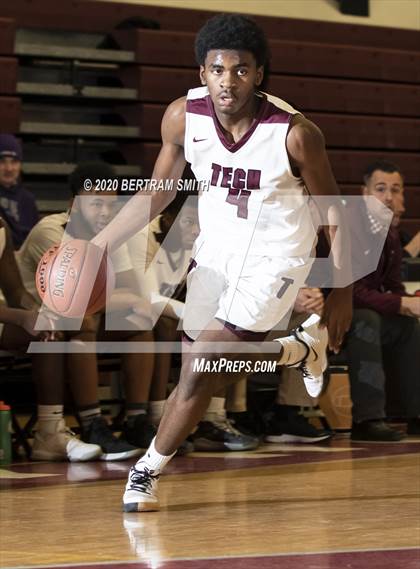 Thumbnail 1 in Hutchinson-Central Tech vs. Allegany-Limestone (MLK Classic) photogallery.