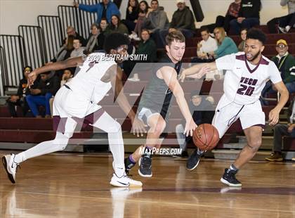 Thumbnail 2 in Hutchinson-Central Tech vs. Allegany-Limestone (MLK Classic) photogallery.