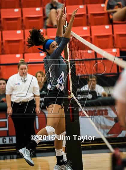 Thumbnail 3 in Midway @ Aledo photogallery.