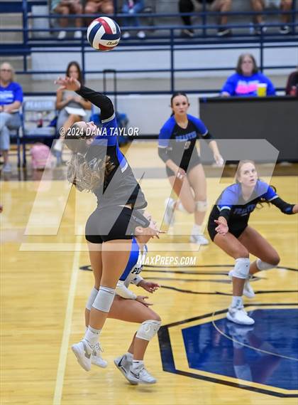 Thumbnail 1 in Boyd @ Peaster photogallery.