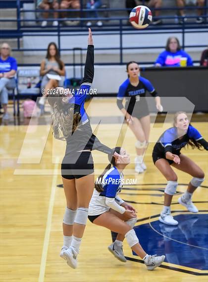 Thumbnail 2 in Boyd @ Peaster photogallery.