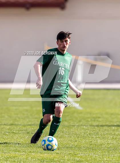 Thumbnail 3 in Santiago @ Garces Memorial (CIF SoCal Regional D3 Final) photogallery.