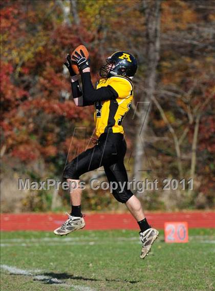 Thumbnail 3 in Amity Regional @ Wilbur Cross photogallery.
