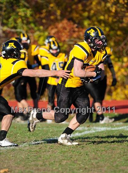 Thumbnail 3 in Amity Regional @ Wilbur Cross photogallery.